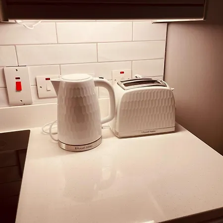 Teach Maire, Dom wakacyjny Downings