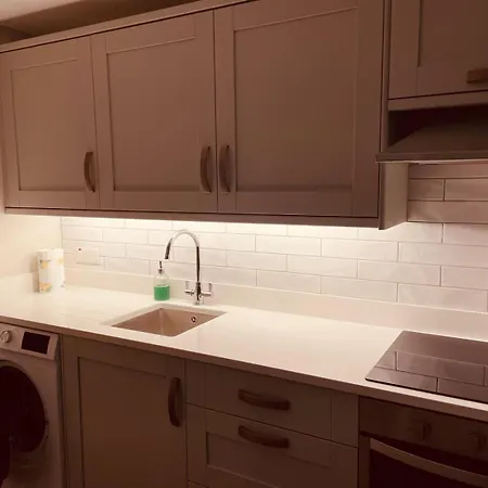 Teach Maire, Dom wakacyjny *