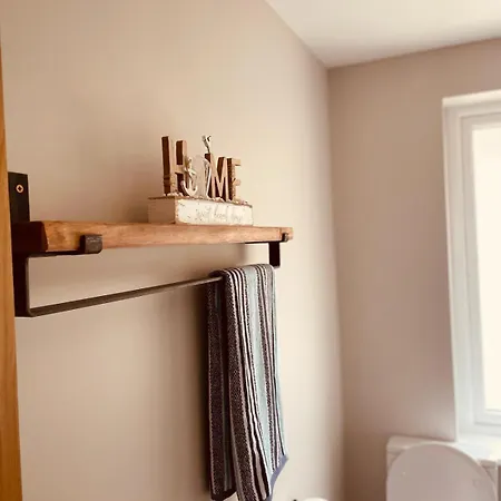 Teach Maire, Downings