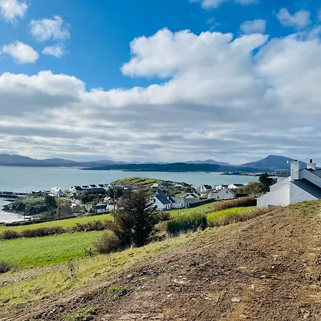 Teach Maire, Feriehus *