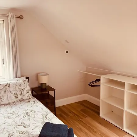 Teach Maire, Hébergement de vacances *